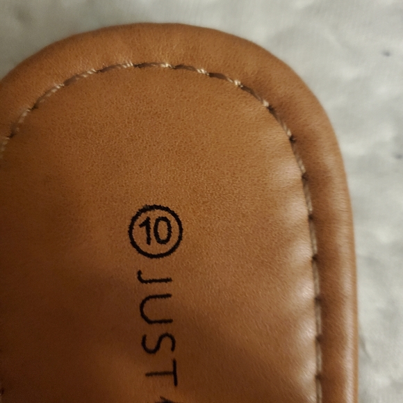 Sandals with ankle strap - Picture 3 of 3